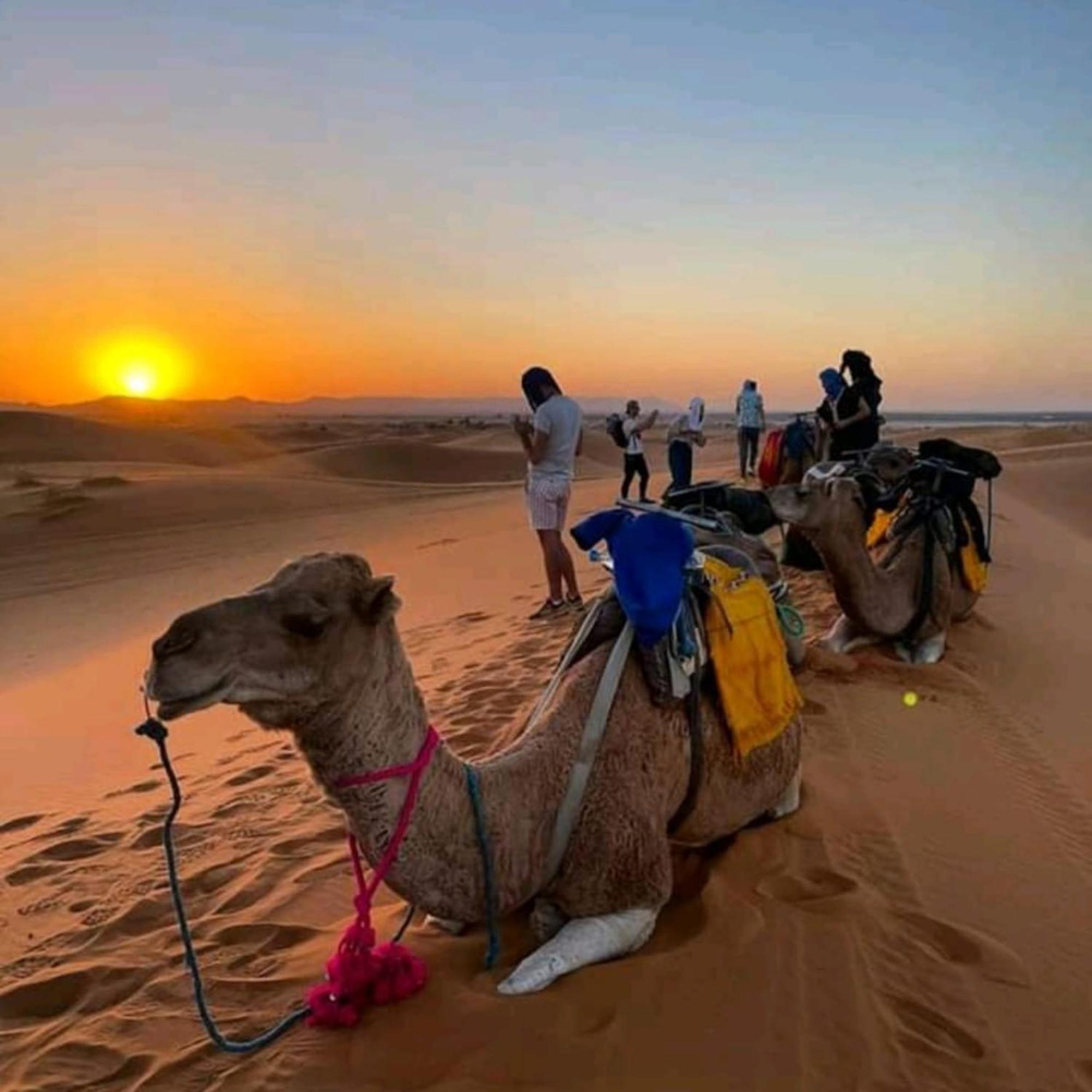 Erg Chebbi Romantic Desert Camp Merzouga Buitenkant foto