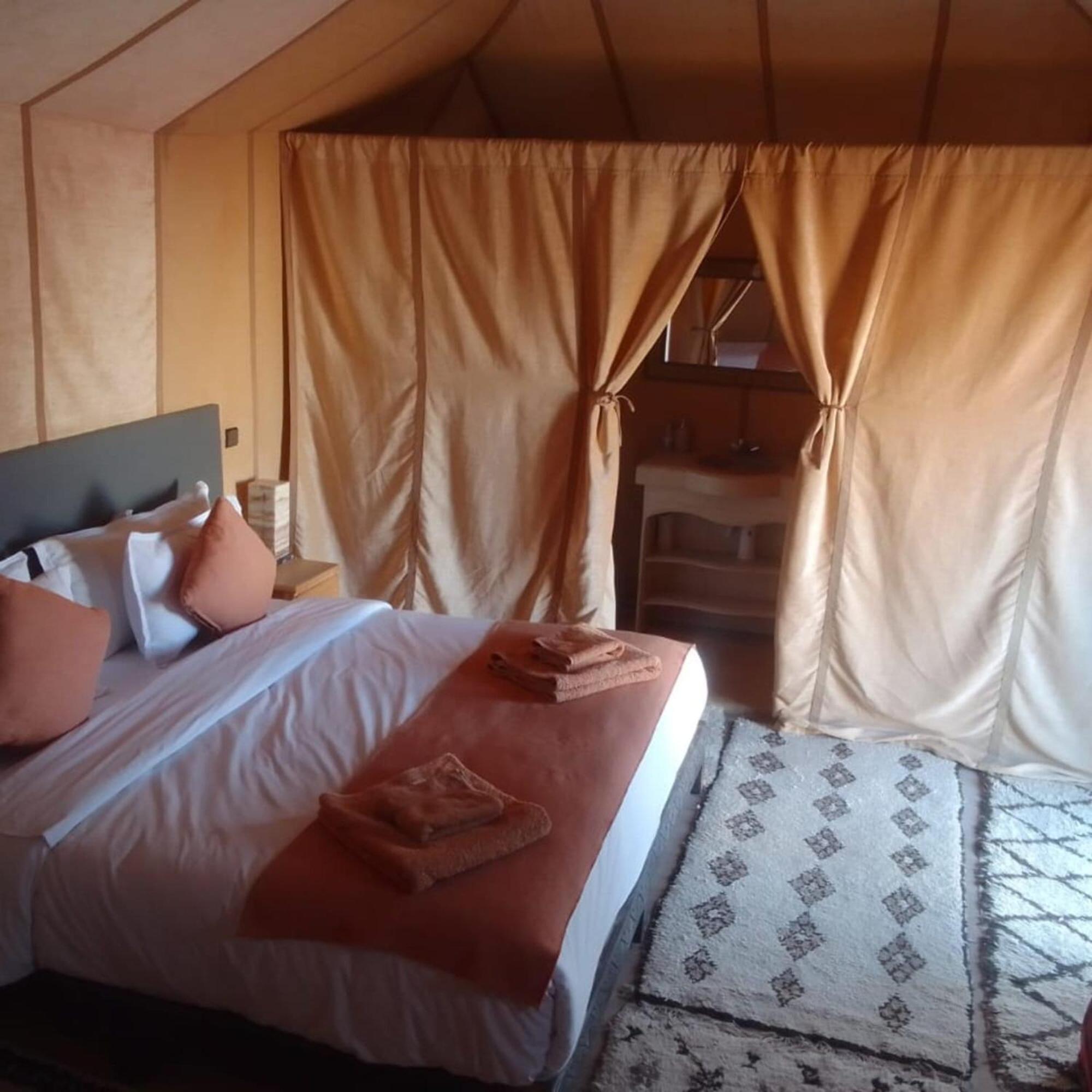 Erg Chebbi Romantic Desert Camp Merzouga Buitenkant foto